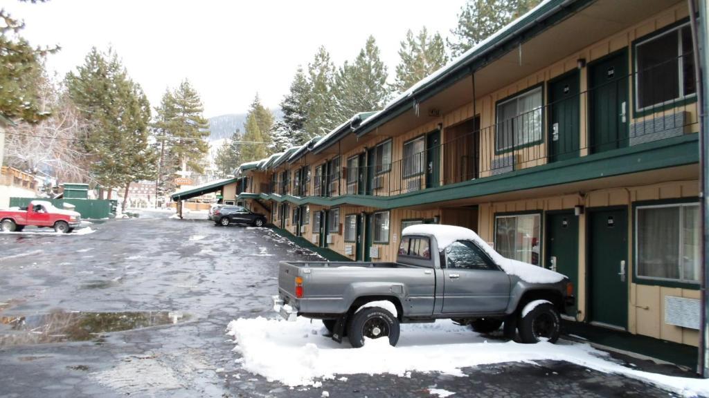Green Lantern Motel South Lake Tahoe Bagian luar foto